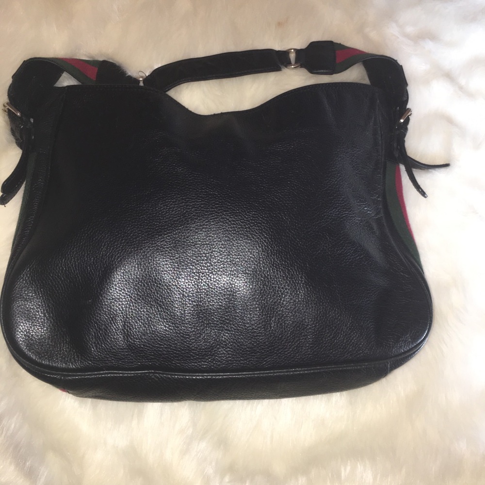š„SOLDš„RARE Gucci Heritage Web Black Shoulder Bag - Picture 2 of 8